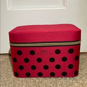 Marc Jacobs Box red and black Only excellent for storage perfumes or toiletries